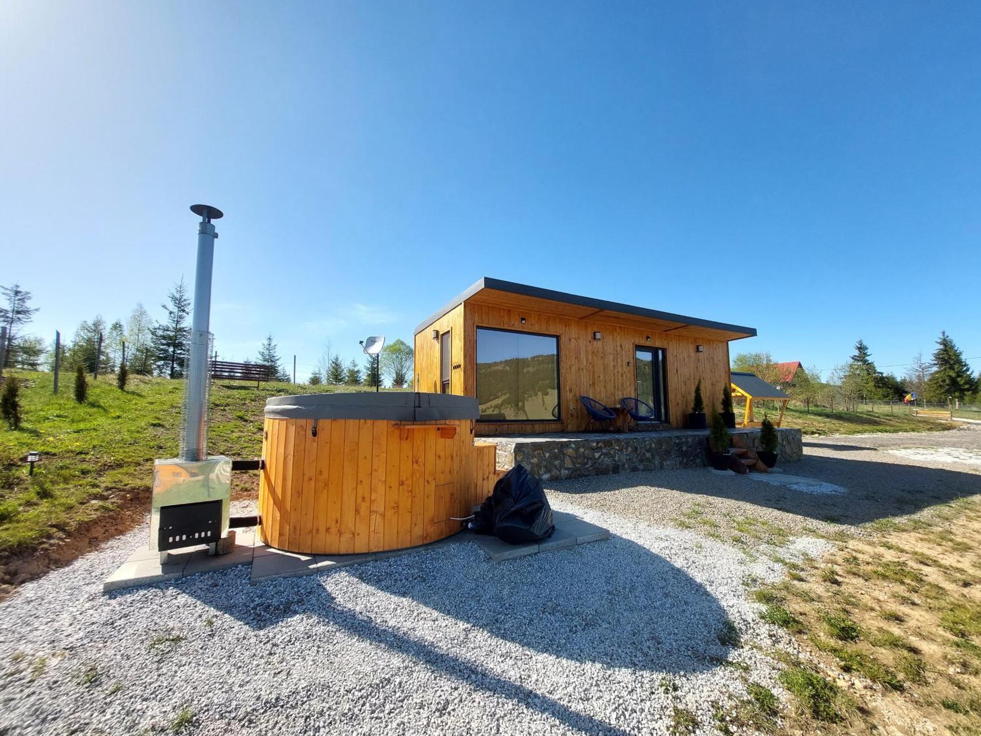Вилла Cozy Cube - Tiny House Saru Dornei Экстерьер фото